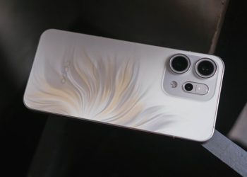 OPPO Reno14 5G có chống nước không