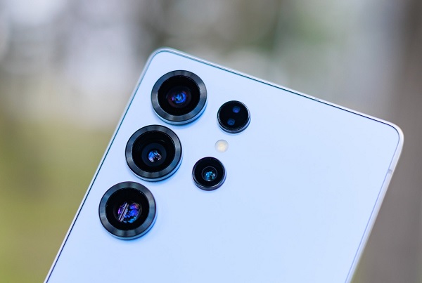 Galaxy S25 Ultra ghi điểm với hệ thống camera đỉnh cao