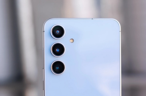 Galaxy S24 FE lại có khả năng quay video 8K