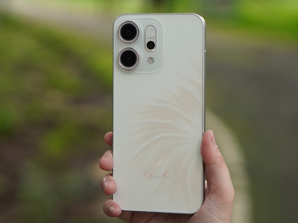 OPPO Reno14