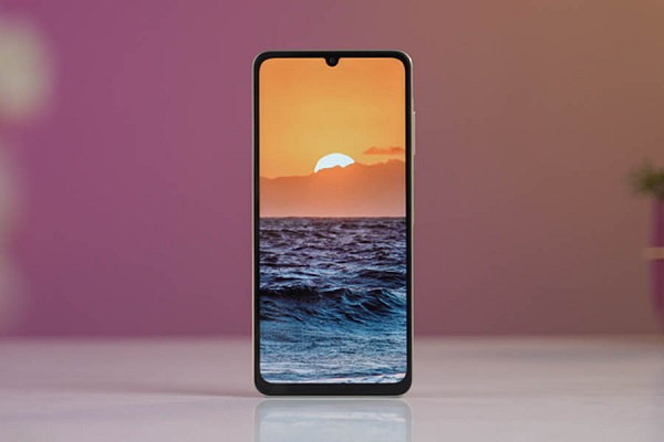 POCO C71 và Galaxy A06 4G đều có độ phân giải màn hình HD+