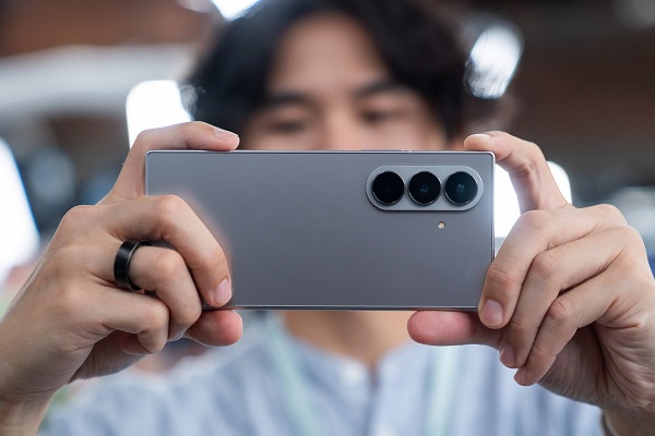 Galaxy Z Fold7 gây ấn tượng với camera chính lên tới 200MP