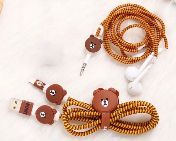 Dùng dây Paracord để bảo vệ dây sạc