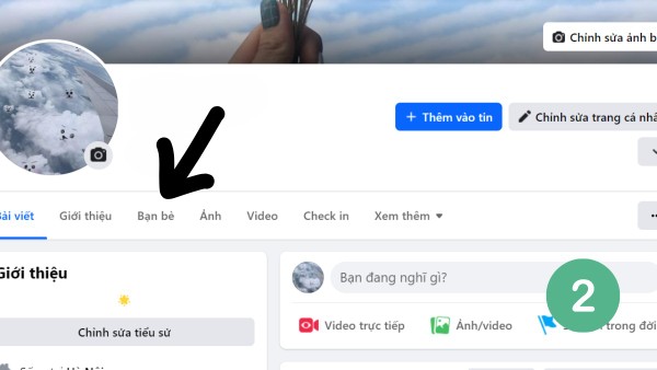 Nhấn vào tab “Bạn bè”