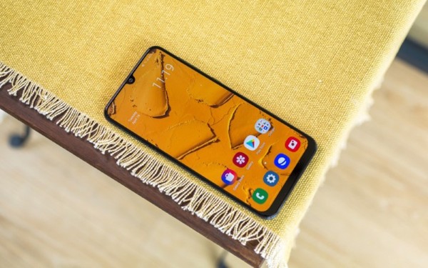 Lý do nên chọn mua điện thoại chip Exynos 9610 