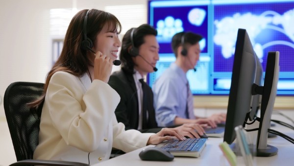 Liên hệ và gửi báo cáo về tình trạng Facebook Dating không hiển thị