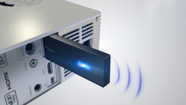 Tiến hành cấp nguồn cho thiết bị qua cổng USB hoặc adapter