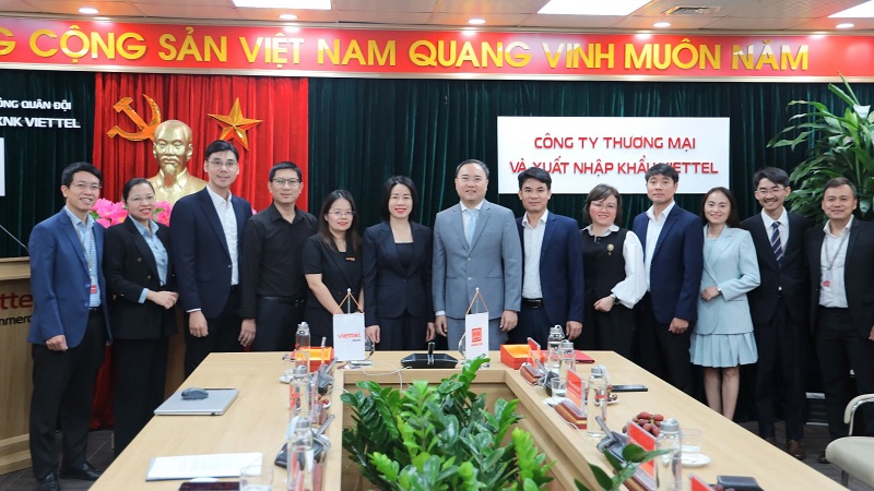 Viettel Store ký kết thoả thuận ghi nhớ hợp tác với Công ty Văn phòng phẩm Hồng Hà
