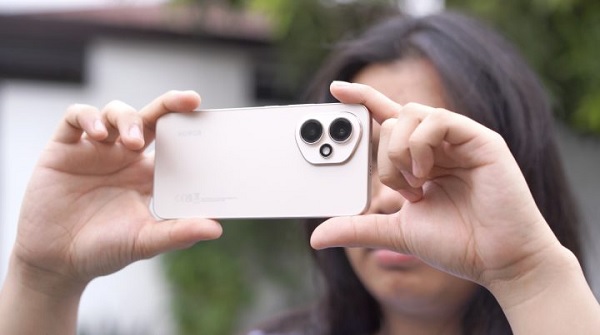 HONOR 400 5G sở hữu camera 200MP sắc nét