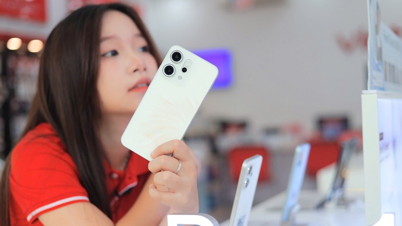 Lý do nên mua OPPO Reno14 5G: Thiết kế đuôi cá đa sắc, hiệu năng mượt mà, camera AI