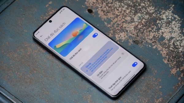 Redmi Note 13 Pro chạy giao diện MIUI 14 trên nền tảng Android 13