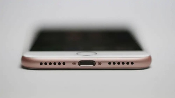 Tai nghe 3.5mm có một số hạn chế nhất định