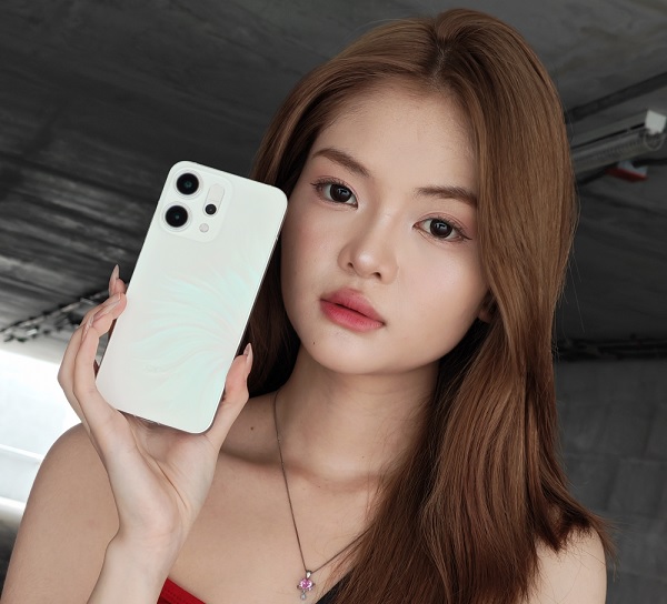 Trên tay OPPO Reno14 5G