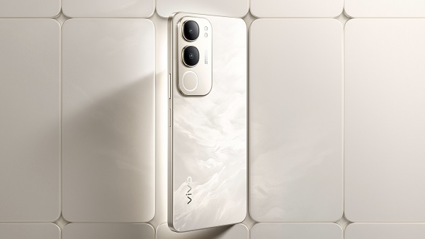 Giá bán khởi điểm khoảng 4.4 triệu đồng