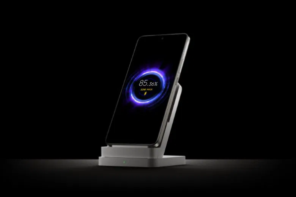 Xiaomi 14T Pro trang bị viên pin 5000mAh và sạc nhanh 120W