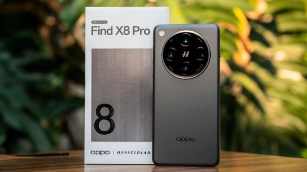 OPPO Find X8 Pro trang bị pin dung lượng 5910 mAh