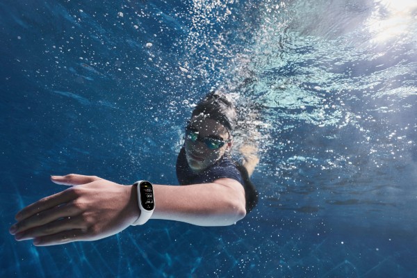 Xiaomi Mi Band 10 Ceramic hỗ trợ hơn 100 chế độ luyện tập thể thao