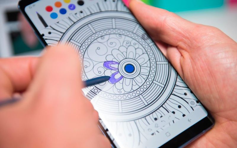 Lựa chọn hình ảnh và tô màu bằng bảng màu