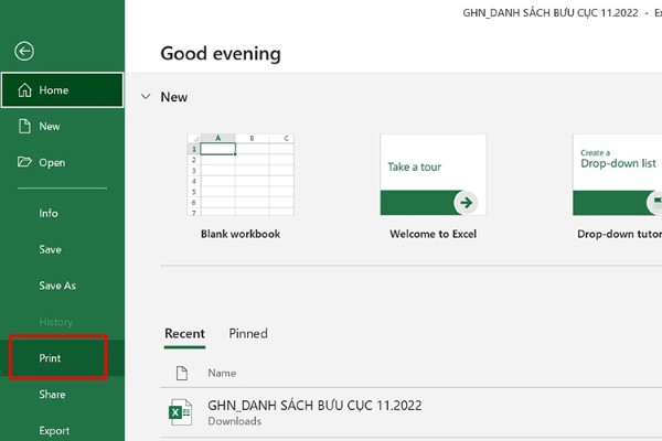Mở vào File → chọn Print