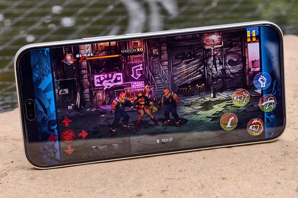 Hiệu năng mạnh mẽ, lưu trữ thoải mái