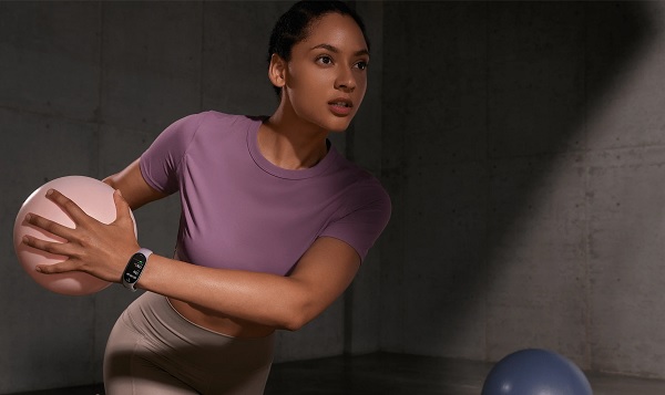 Smart Band 10 giúp người dùng theo dõi sức khỏe một cách toàn diện