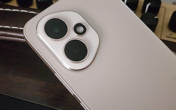 Camera chất lượng đi kèm hàng loạt tính năng AI thú vị