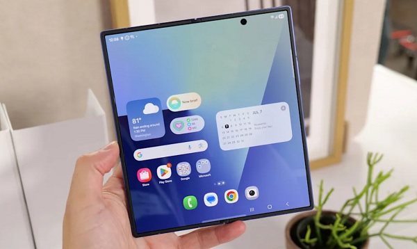 Chất lượng hiển thị sắc nét, rực rỡ và sống động ở nhiều điều kiện ánh sáng khác nhau