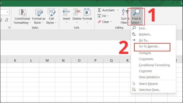 Chọn Find & Select → Go To Special