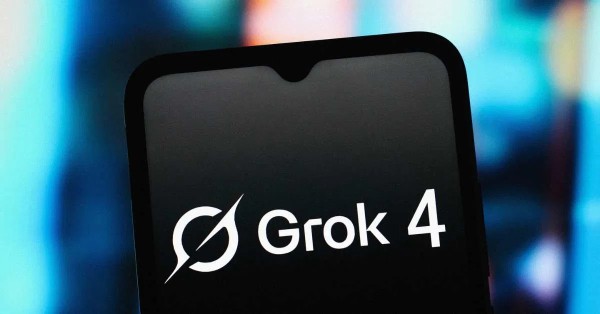 Grok 4 hướng tới trở thành một trợ lý ảo toàn diện