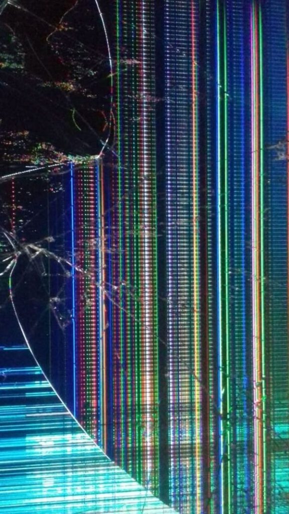 hình nền troll vỡ màn hình iphone