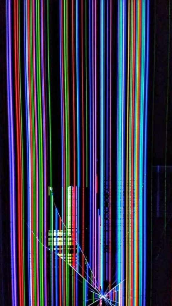 hình nền troll vỡ màn hình iphone