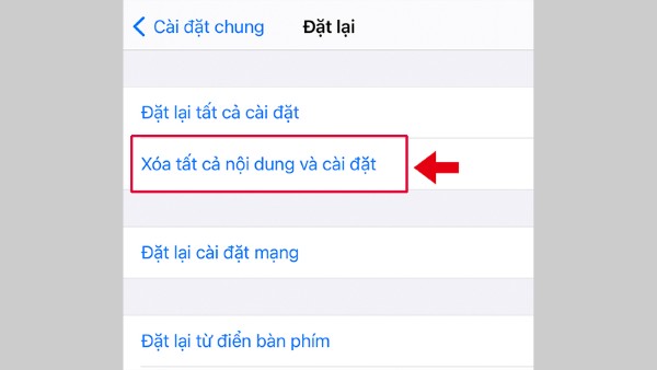 Chọn Xóa tất cả nội dung và cài đặt