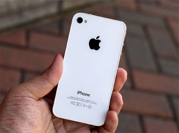 Những điểm đột phá của iPhone 4