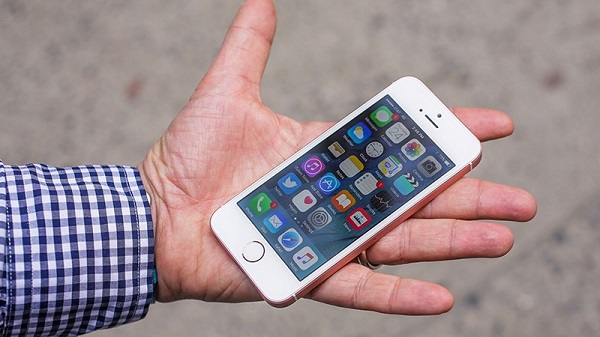 iPhone 6 ra mắt vào năm 2014 với nhiều lựa chọn dung lượng bộ nhớ 