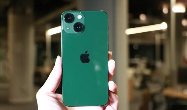 iPhone 13 Mịni màu xanh lá