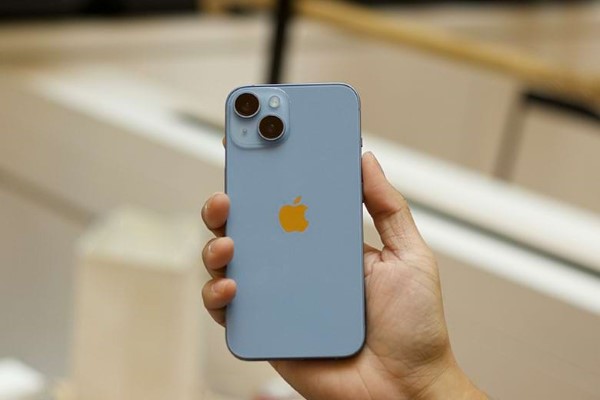 iPhone 14 màu xanh dương
