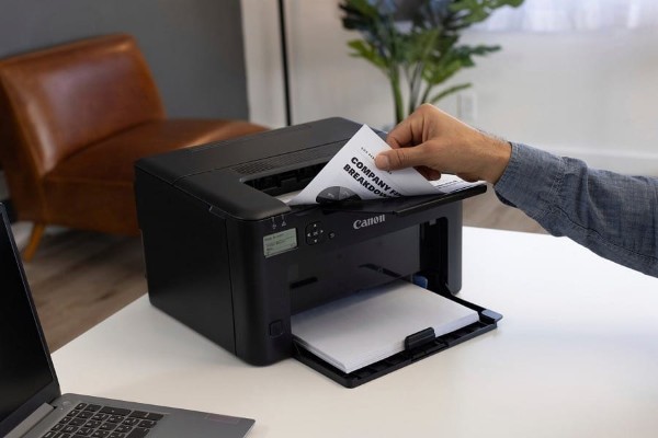 Máy in laser được ứng dụng rộng rãi trong nhiều lĩnh vực