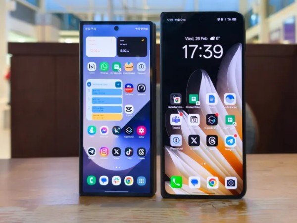 So sánh màn hình Galaxy Z Fold7 với OPPO Find N5