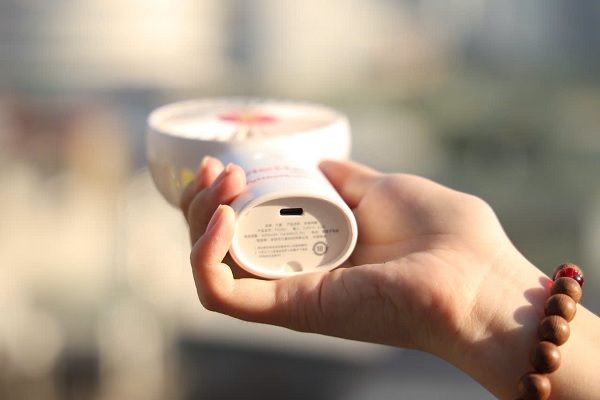 Viên pin 4.000mAh cho thời gian sử dụng lên tới 16 giờ