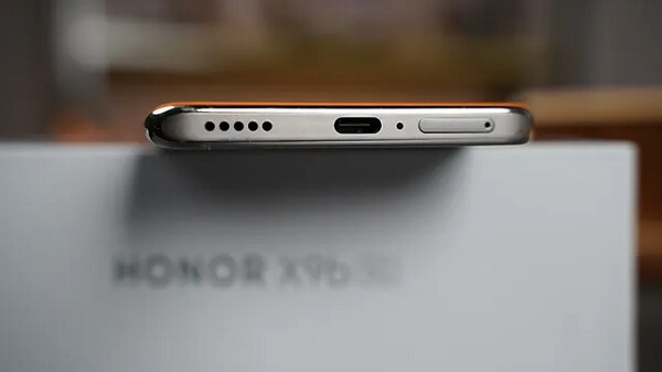 Honor X9b có dung lượng pin lớn hơn