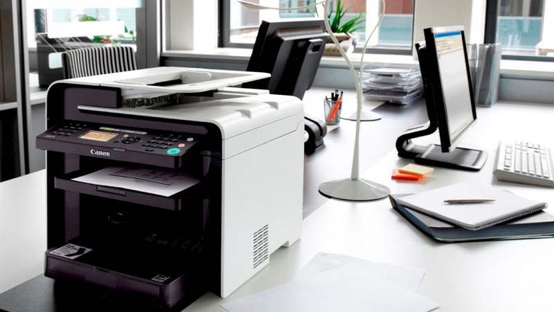 Nguyên nhân máy in nhận lệnh nhưng không in do dây cáp kết nối bị hỏng hoặc lỏng