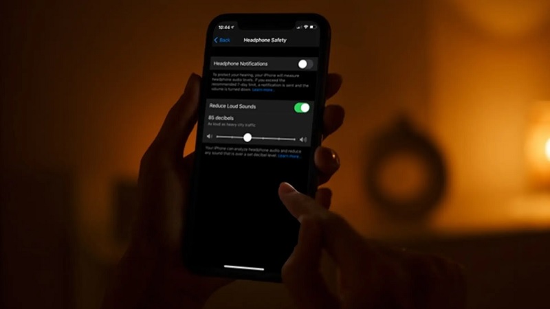 tắt cảnh báo giới hạn âm lượng tai nghe trên iPhone