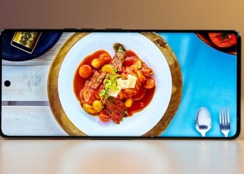 TECNO CAMON 40 Pro có 5G không