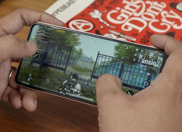 TECNO POVA 7 có hiệu năng ổn định