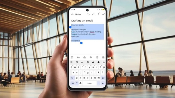 Màn hình rộng lớn, tần số quét 120Hz mượt mà