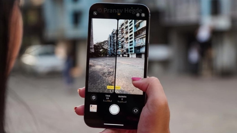 Cách chụp ảnh có ngày giờ địa điểm trên iphone