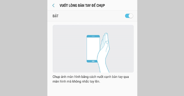 Dùng cạnh bàn tay vuốt ngang qua màn hình để chụp