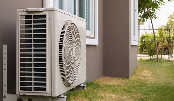 Theo dõi các dấu hiệu bất thường của quạt dàn nóng