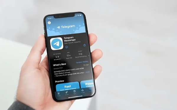 Lý do nên cài tiếng Việt cho Telegram trên điện thoại