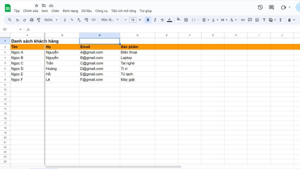 Đường kẻ màu xám đánh dấu ranh giới giữa cột cố định và phần còn lại